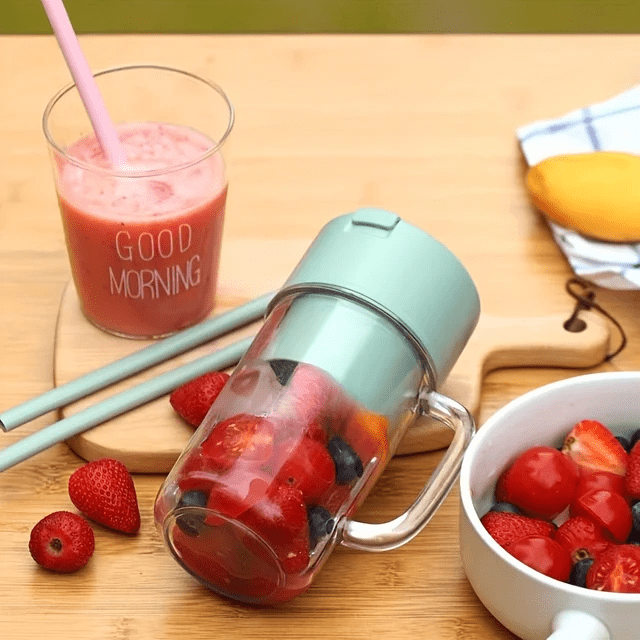 ZipPuree™️ 2 In 1 Portable Crusher Juicer With Handle & Straw