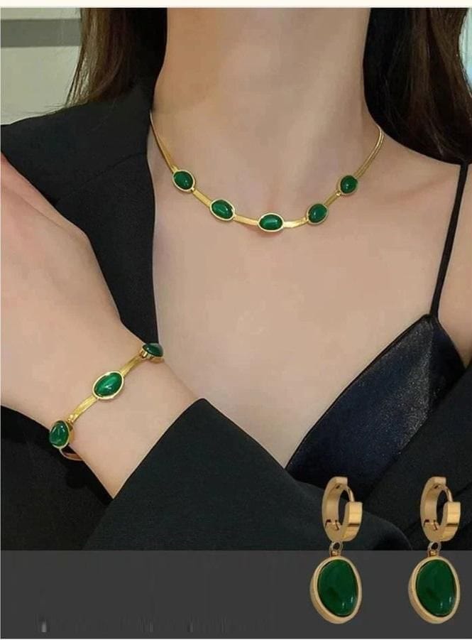 ViridisCrysta™️ Oval Green Crystal Pendant Necklace Set with Bracelet